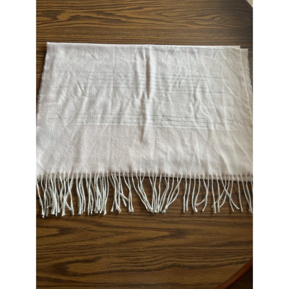 Marcus Adler New York woman’s cream scarf with silver dots and fringe - Picture 1 of 6